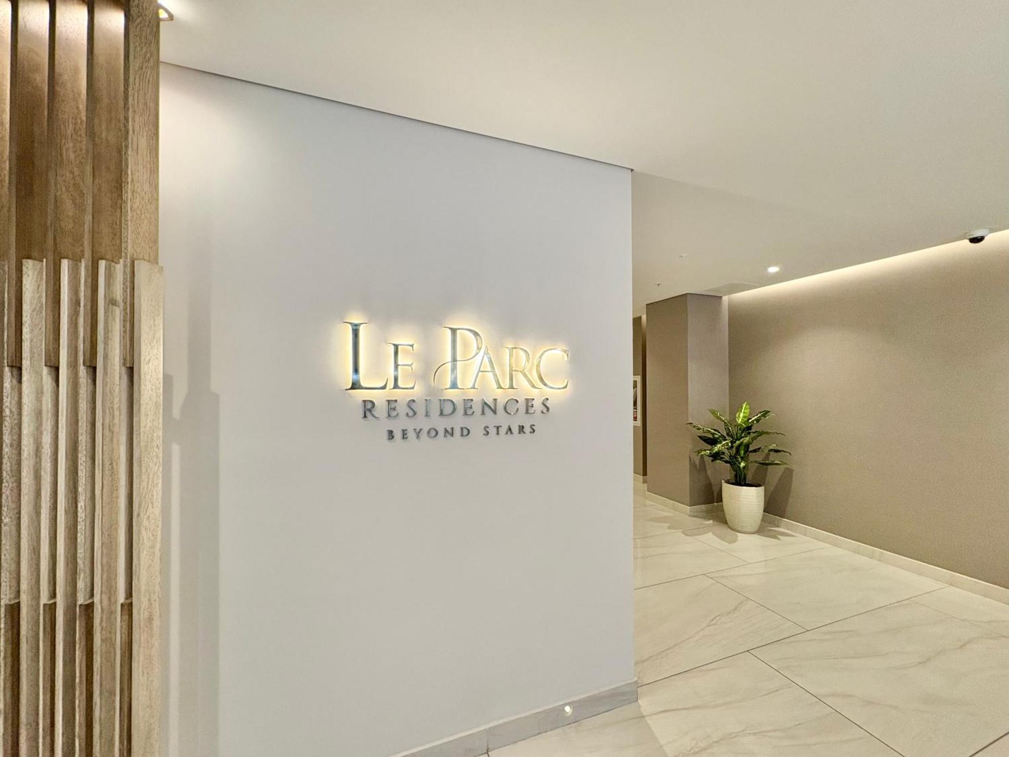 Le Parc Residences With Hotel Services Quito Esterno foto