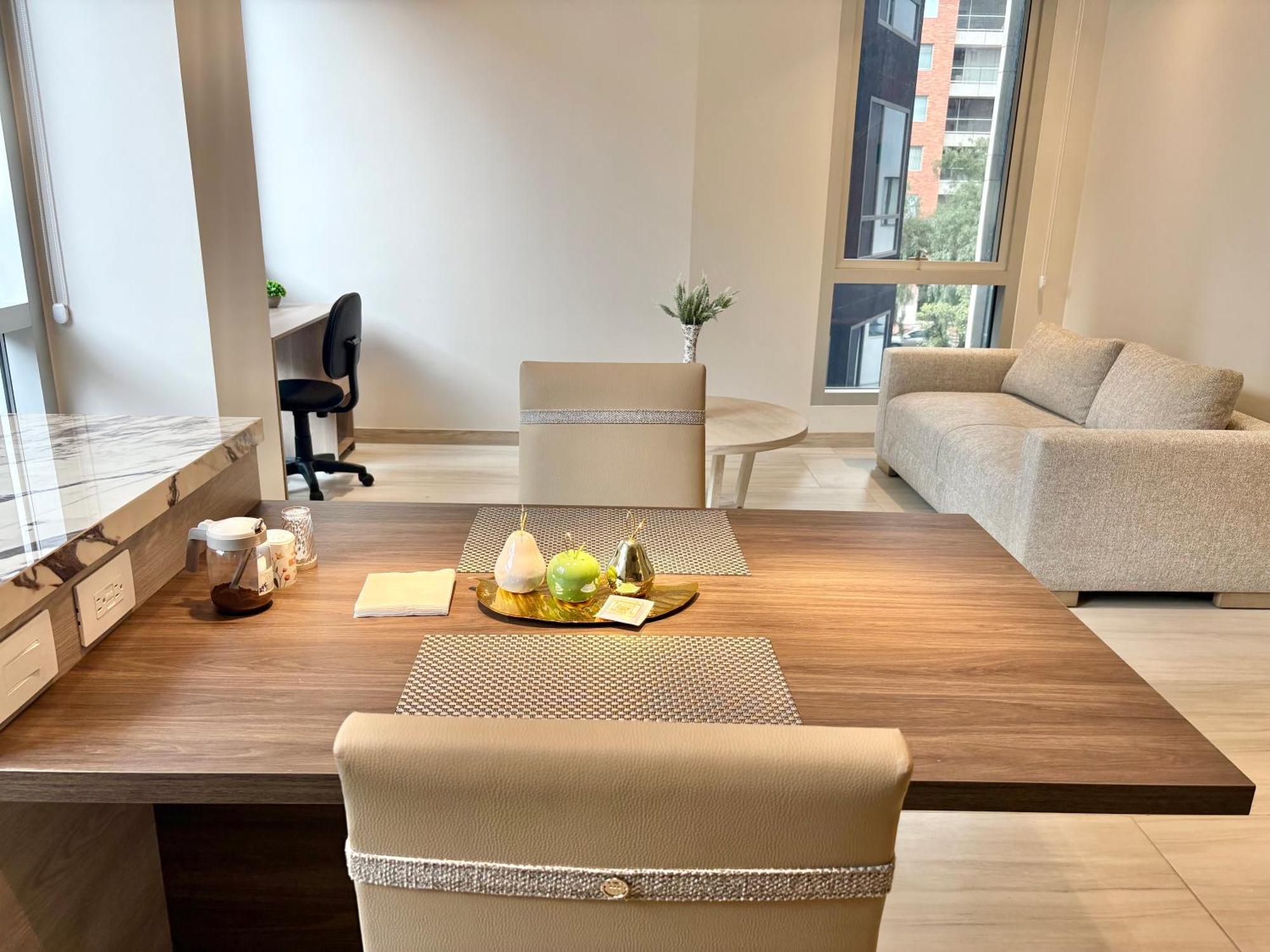 Le Parc Residences With Hotel Services Quito Esterno foto